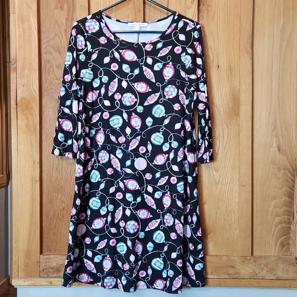 Christmas Ornaments Holiday Party Oversized A-Line Dress, Small, Black & Pink